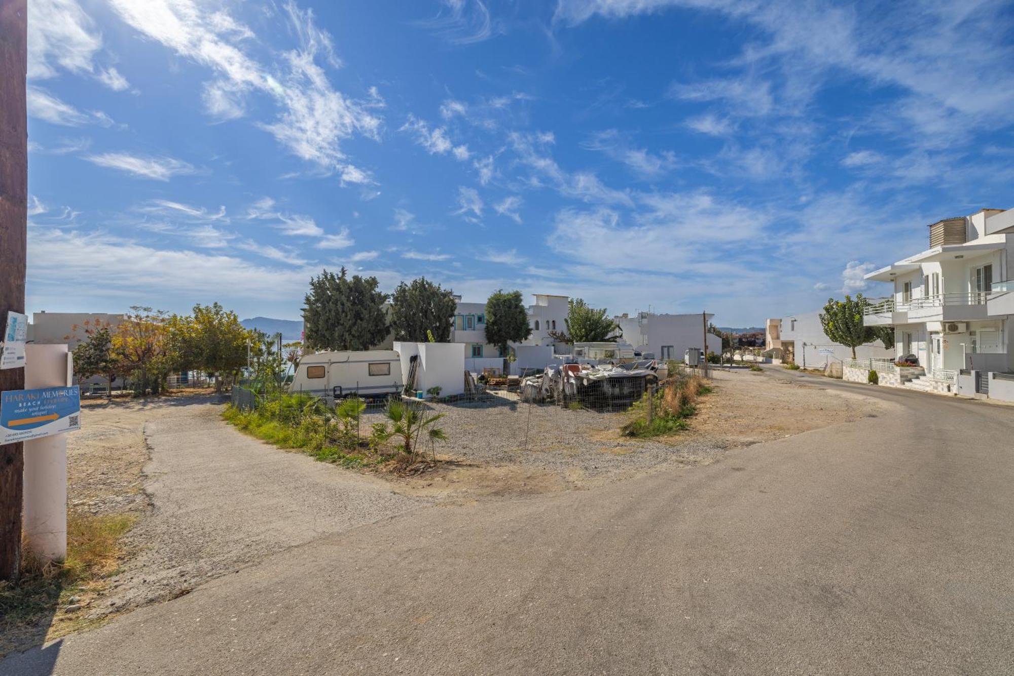 Haraki Mare Studios Beach Front Eksteriør billede